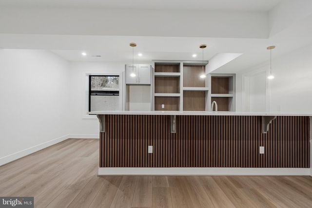 942 DEAD RUN DR, Mclean, VA 22101