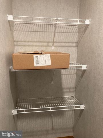 34 KEY LARGO DR, Carlisle, PA 17015