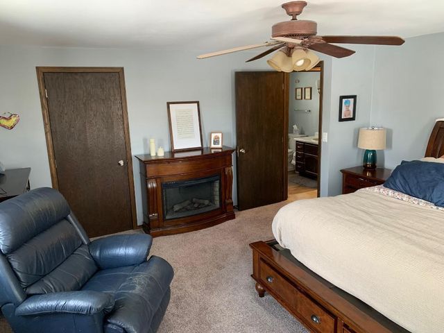 2180 SPRING CREEK CIRCLE, Green Bay, WI 54311