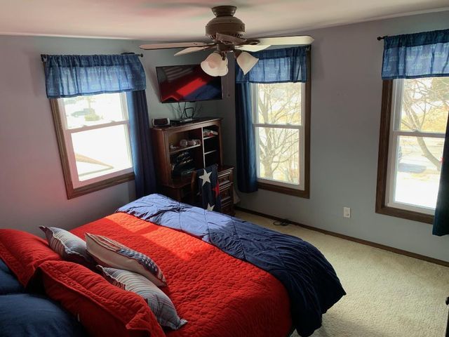 2180 SPRING CREEK CIRCLE, Green Bay, WI 54311