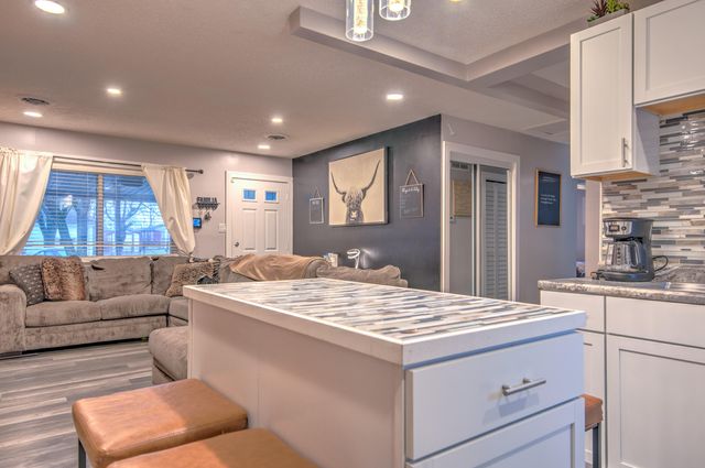 2080 Wright Street, Gary, IN 46404