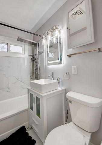 2080 Wright Street, Gary, IN 46404