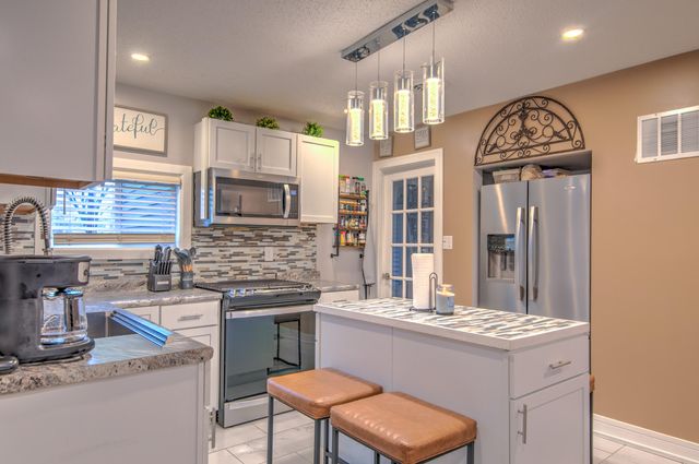 2080 Wright Street, Gary, IN 46404