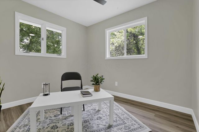 8 Summit Glen Road SW, Pataskala, OH 43062