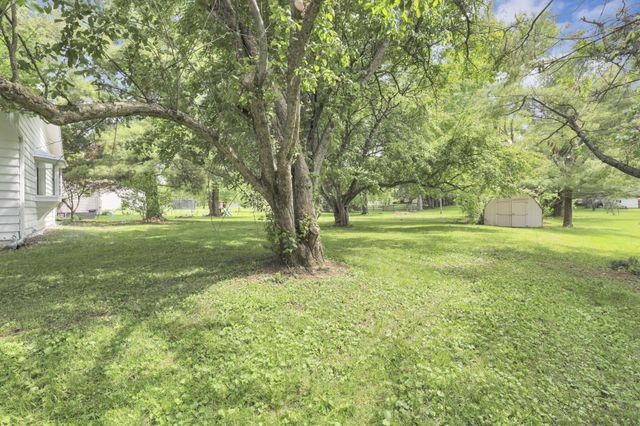 8 Summit Glen Road SW, Pataskala, OH 43062