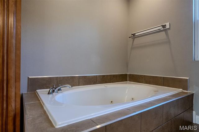 14190 Country Lane, Dixon, MO 65459