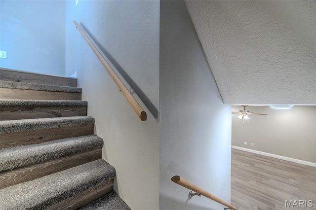 14190 Country Lane, Dixon, MO 65459