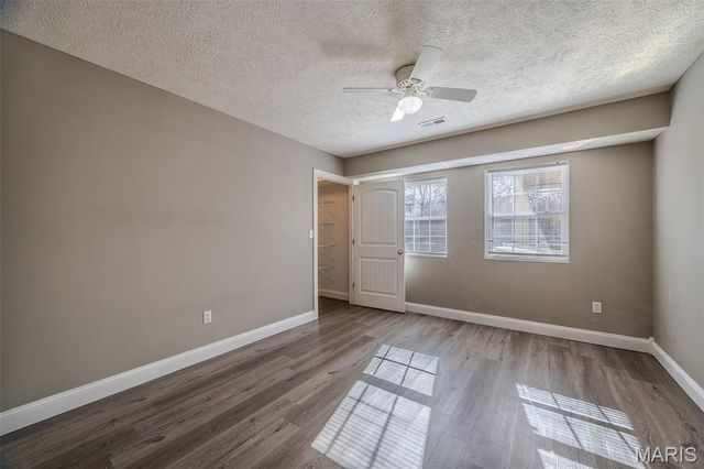 14190 Country Lane, Dixon, MO 65459