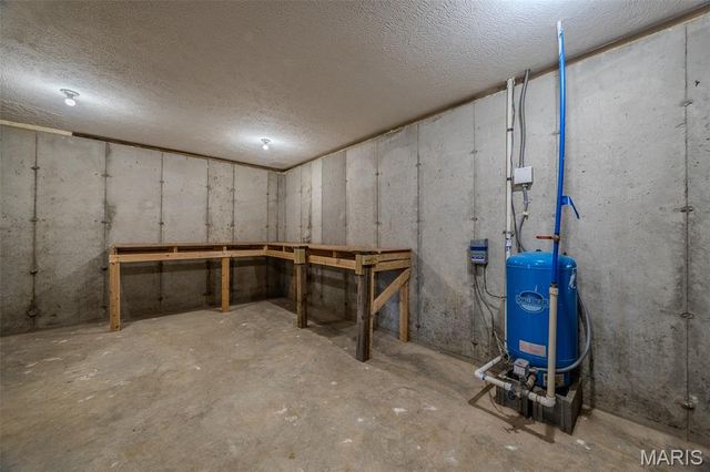 14190 Country Lane, Dixon, MO 65459