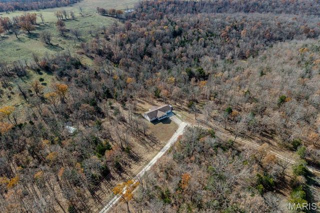 14190 Country Lane, Dixon, MO 65459