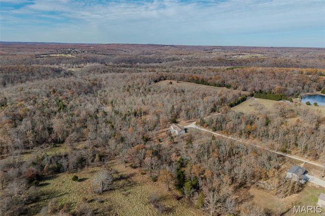 14190 Country Lane, Dixon, MO 65459