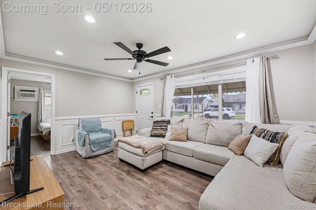26731 Grandmont Street, Roseville, MI 48066