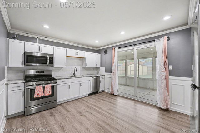 26731 Grandmont Street, Roseville, MI 48066