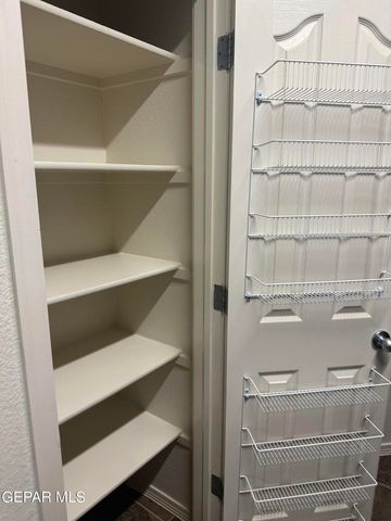 11269 Bullseye Street, El Paso, TX 79934