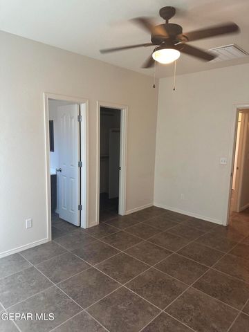 11269 Bullseye Street, El Paso, TX 79934