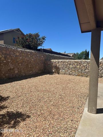11269 Bullseye Street, El Paso, TX 79934