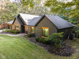 6093 Tremont Boulevard, Bargersville, IN 46106