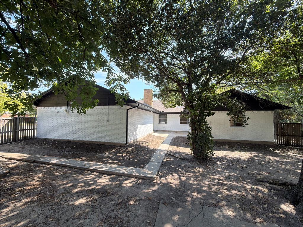1329 Wellington Drive, Denton, TX 76209 — photo 5