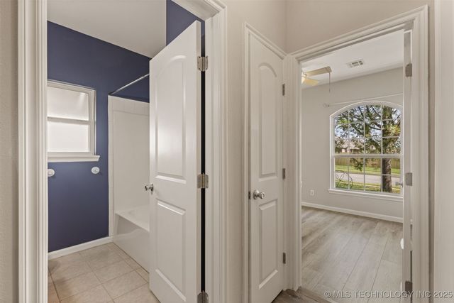 108 W 135th Street North, Skiatook, OK 74070