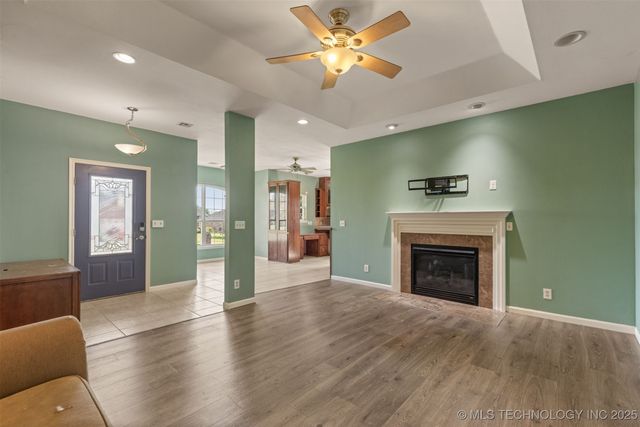 108 W 135th Street North, Skiatook, OK 74070