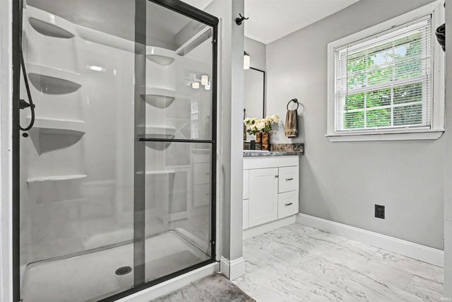 51028 Prescott Avenue, South Bend, IN 46637