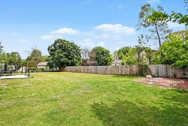 51028 Prescott Avenue, South Bend, IN 46637