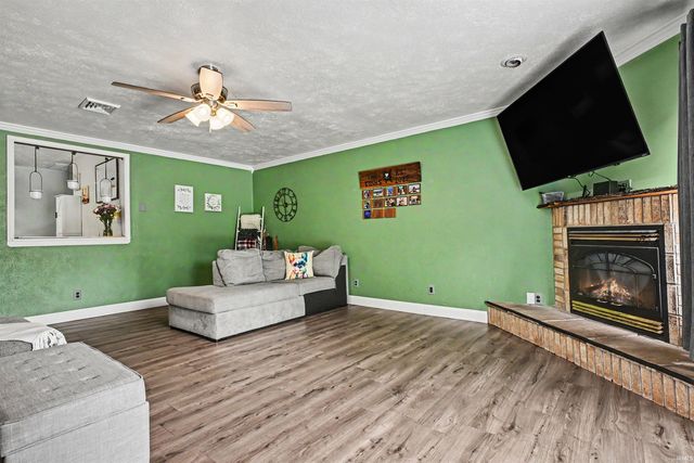 51028 Prescott Avenue, South Bend, IN 46637