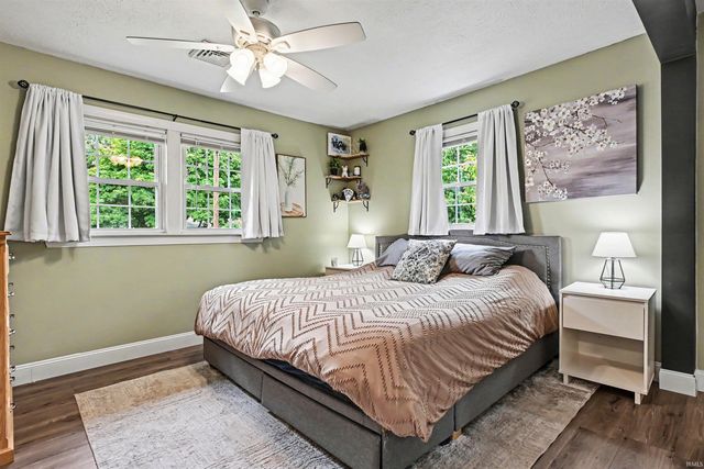 51028 Prescott Avenue, South Bend, IN 46637