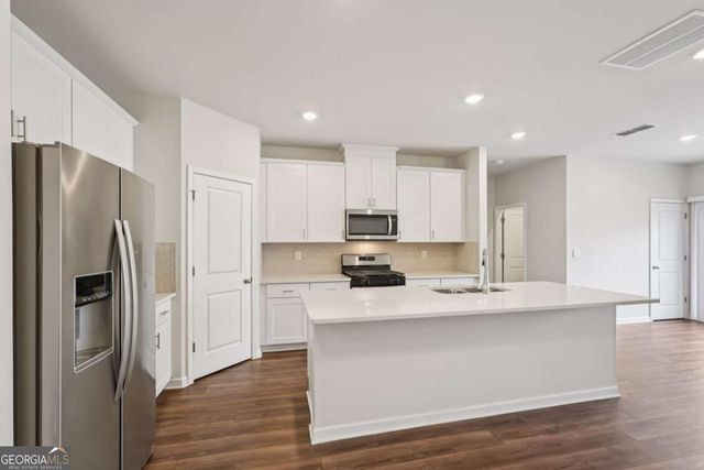 234 Timberland Avenue, Dawsonville, GA 30534