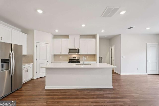 234 Timberland Avenue, Dawsonville, GA 30534