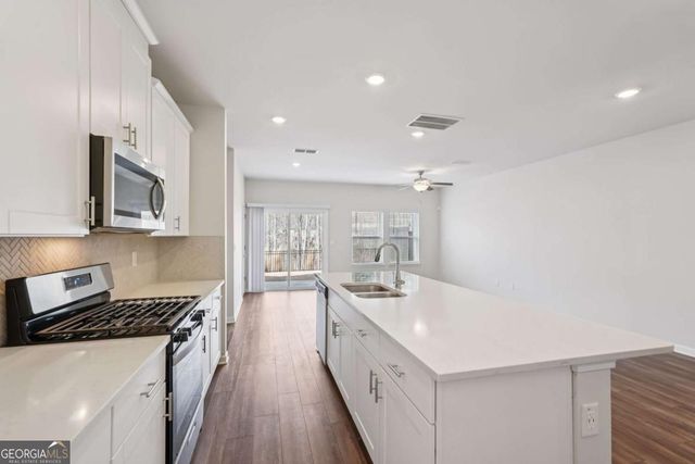 234 Timberland Avenue, Dawsonville, GA 30534