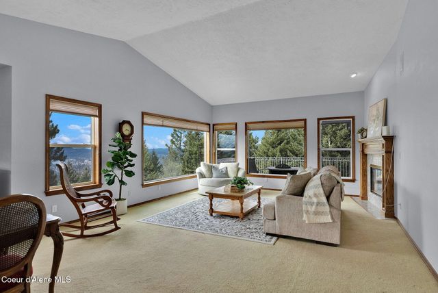 3753 E SKY HARBOR DR, Coeur D'alene, ID 83814