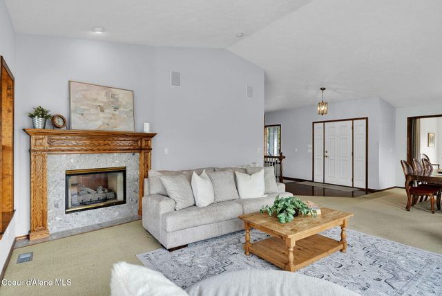 3753 E SKY HARBOR DR, Coeur D'alene, ID 83814