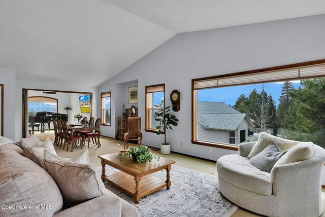 3753 E SKY HARBOR DR, Coeur D'alene, ID 83814