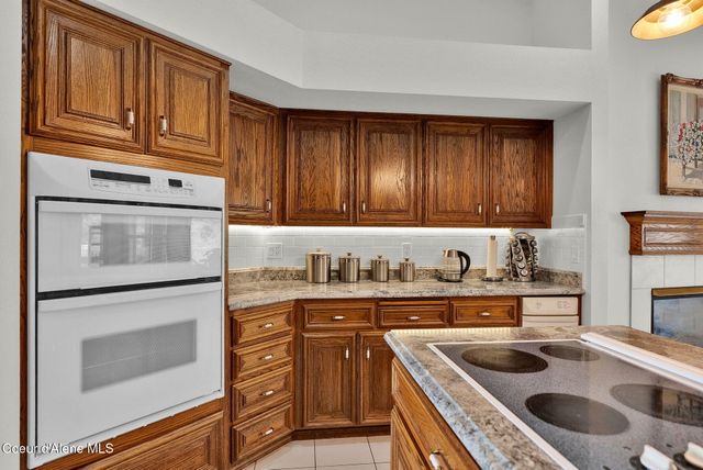 3753 E SKY HARBOR DR, Coeur D'alene, ID 83814