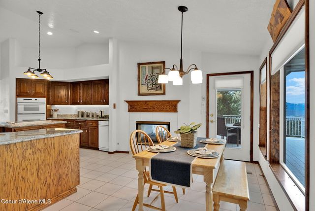 3753 E SKY HARBOR DR, Coeur D'alene, ID 83814