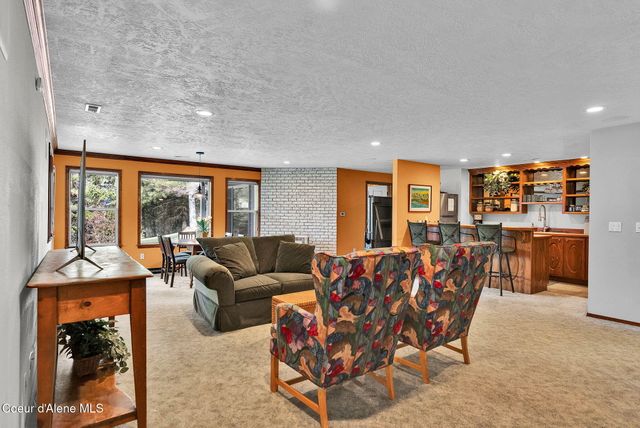 3753 E SKY HARBOR DR, Coeur D'alene, ID 83814