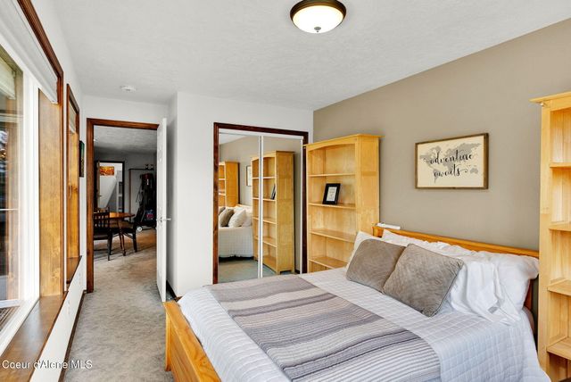 3753 E SKY HARBOR DR, Coeur D'alene, ID 83814