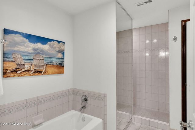 3753 E SKY HARBOR DR, Coeur D'alene, ID 83814