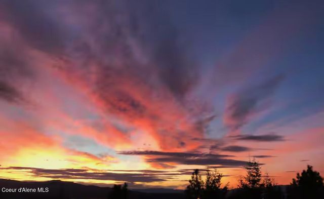 3753 E SKY HARBOR DR, Coeur D'alene, ID 83814