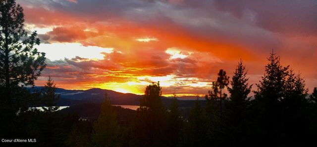 3753 E SKY HARBOR DR, Coeur D'alene, ID 83814