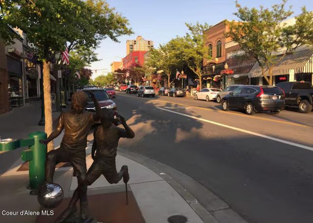 3753 E SKY HARBOR DR, Coeur D'alene, ID 83814