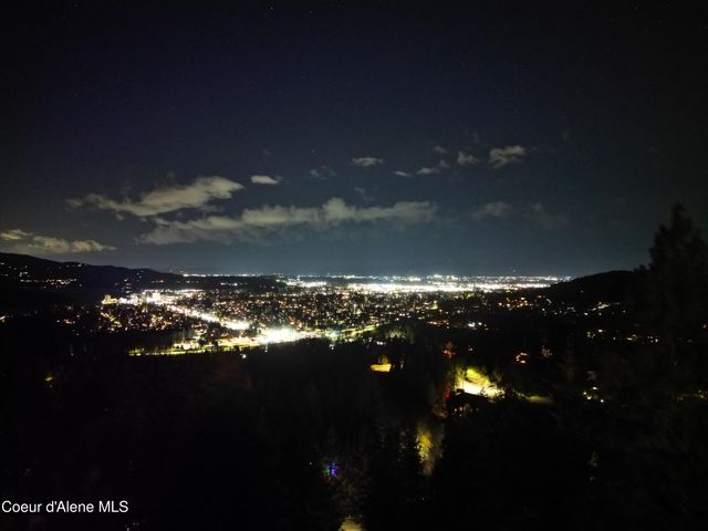 3753 E SKY HARBOR DR, Coeur D'alene, ID 83814