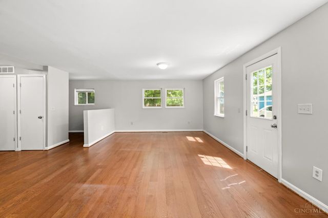 325 Center Street, Miami Twp, OH 45147