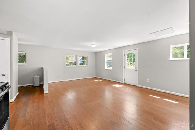325 Center Street, Miami Twp, OH 45147