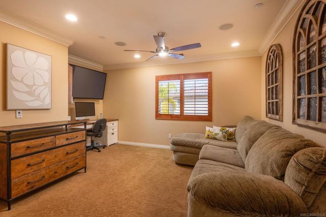 17028 New Rochelle Way, San Diego, CA 92127