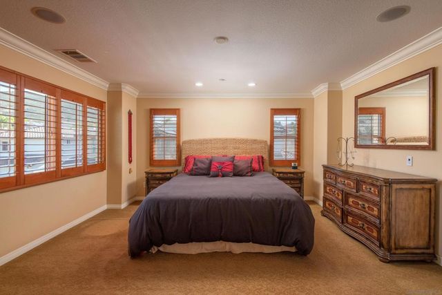 17028 New Rochelle Way, San Diego, CA 92127