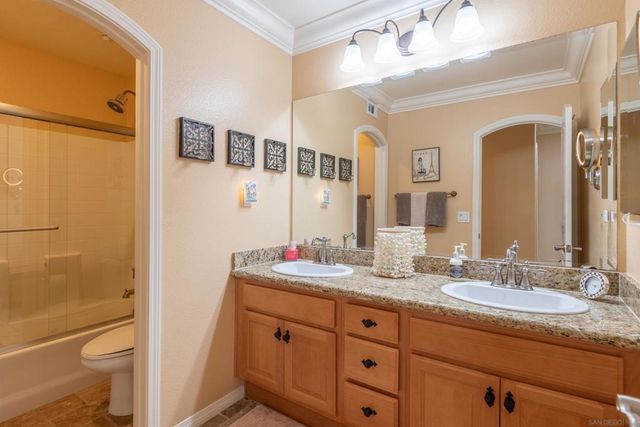 17028 New Rochelle Way, San Diego, CA 92127