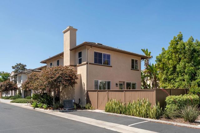 17028 New Rochelle Way, San Diego, CA 92127