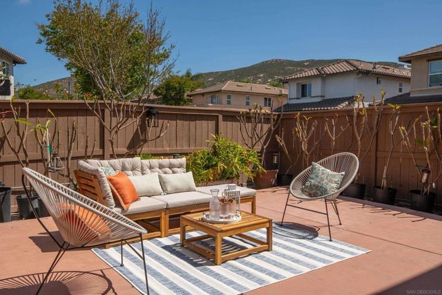 17028 New Rochelle Way, San Diego, CA 92127